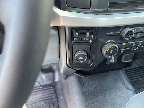 New 2024 Ford F450 XL w/ XL Chrome Package image 24