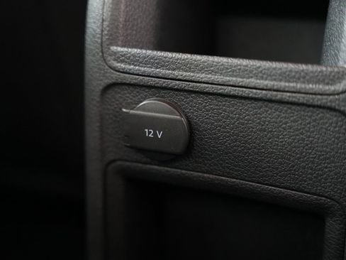 Used 2016 Volkswagen Jetta Sport image 40