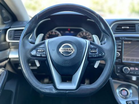 Used 2016 Nissan Maxima SR FWD image 14