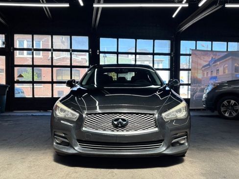 Used 2017 INFINITI Q50 Signature Edition AWD/4WD image 2
