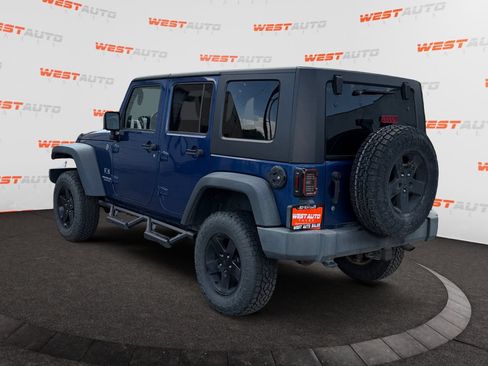 Used 2009 Jeep Wrangler Unlimited X AWD/4WD image 3