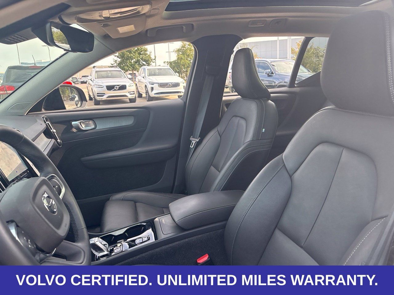 Used 2024 Volvo XC40 B5 Plus w/ Climate Package AWD/4WD image 19