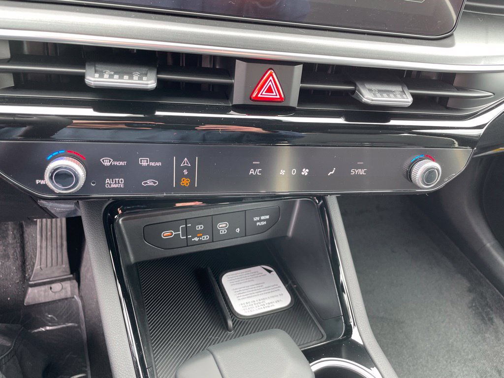 New 2027 Kia K5 GT-Line AWD/4WD image 18