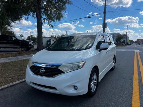 Used 2016 Nissan Quest SL image 3