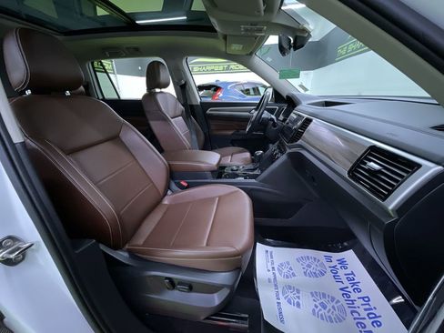 Used 2021 Volkswagen Atlas SEL image 30