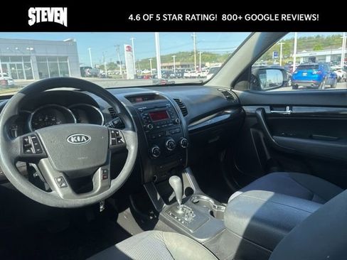 Used 2011 Kia Sorento LX w/ Convenience Pkg AWD/4WD image 13