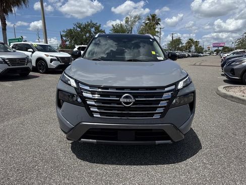 Certified 2024 Nissan Rogue SL w/ SL Premium Package FWD image 11