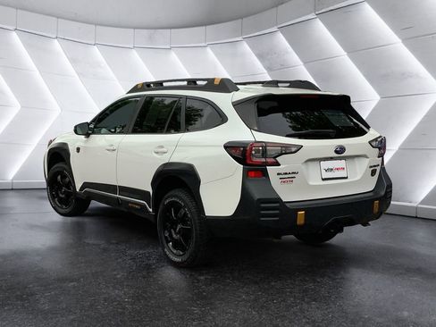 Used 2022 Subaru Outback Wilderness w/ Wilderness Package image 6