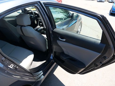 Used 2020 Honda Civic LX image 34