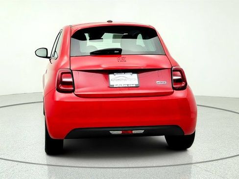 Used 2024 FIAT 500 e (RED) FWD image 6