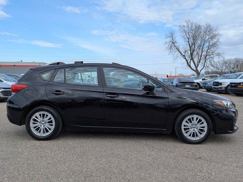 Used 2018 Subaru Impreza 2.0i Premium image 4