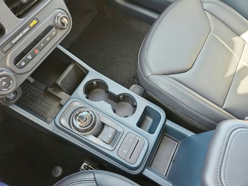 New 2025 Ford Maverick Lariat w/ Black Appearance Package image 14