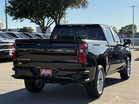 New 2026 Chevrolet Silverado 1500 Custom image 4