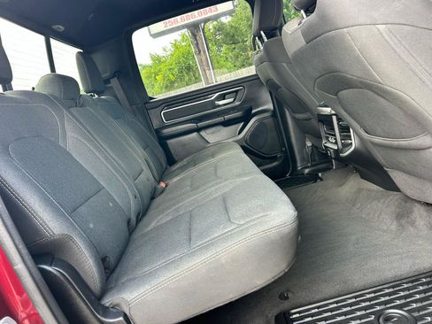 Used 2020 RAM 1500 Big Horn AWD/4WD image 9