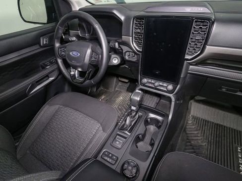 Used 2025 Ford Ranger XLT image 16