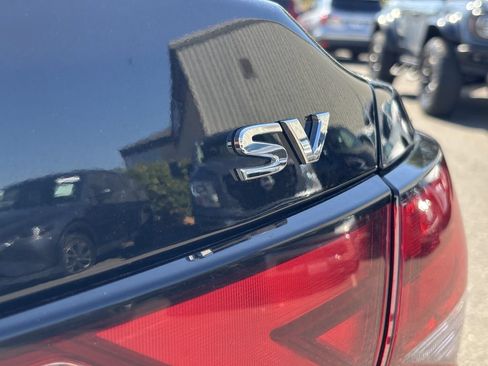 Used 2024 Nissan Sentra SV FWD image 12