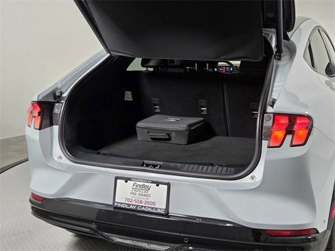 Used 2023 Ford Mustang Mach-E Premium image 17