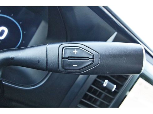 Used 2025 Ford F350 Lariat AWD/4WD image 17