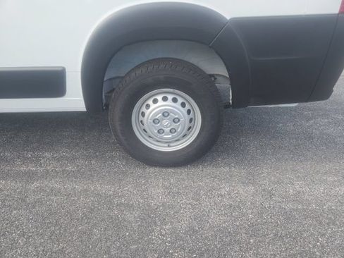 Used 2025 RAM ProMaster 2500 FWD image 6