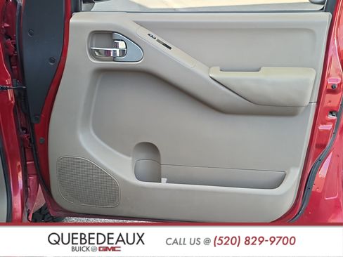 Used 2012 Nissan Frontier SV w/ SV Premium Utility Pkg RWD image 18