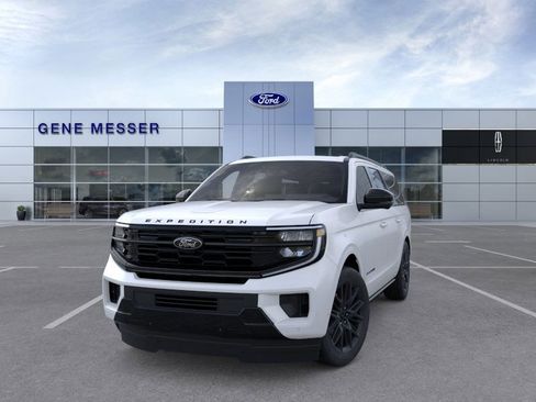 New 2026 Ford Expedition Max Platinum w/ Stealth Appearance Package image 15