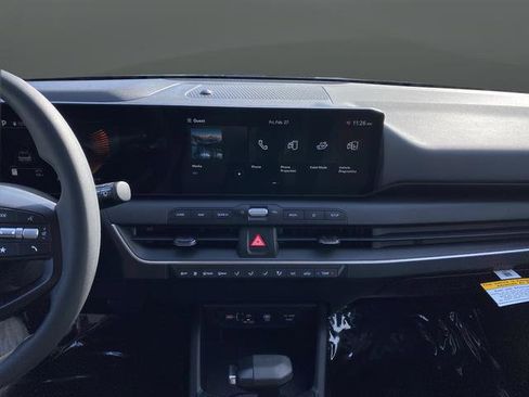 New 2026 Kia K4 LXS image 7