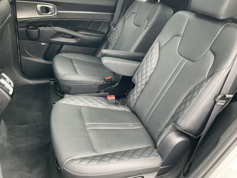 Used 2022 Kia Sorento SX AWD/4WD image 42