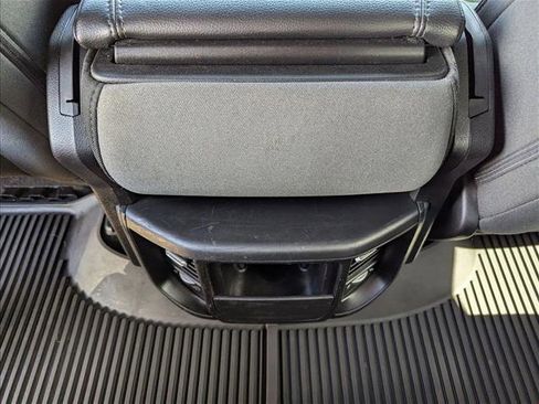 Used 2022 RAM 1500 Big Horn AWD/4WD image 15