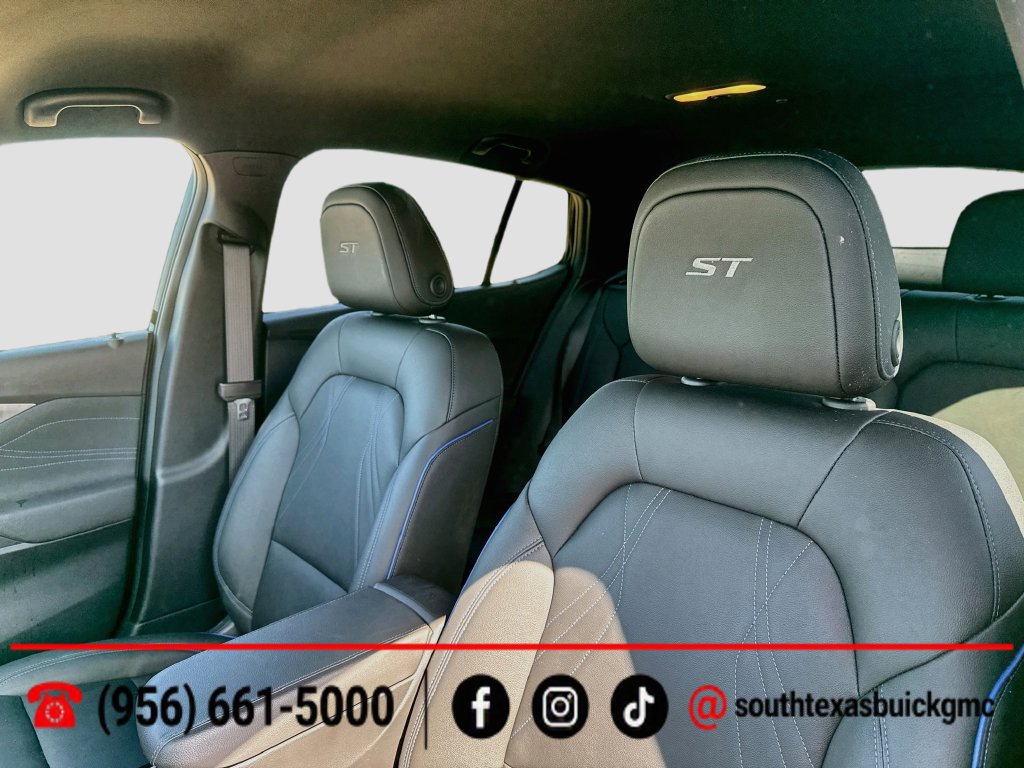 Used 2026 Buick Envista Sport Touring w/ Convenience I Package FWD image 13