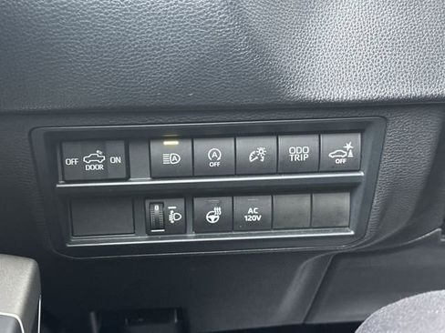 Used 2022 Toyota Tundra SR5 image 20