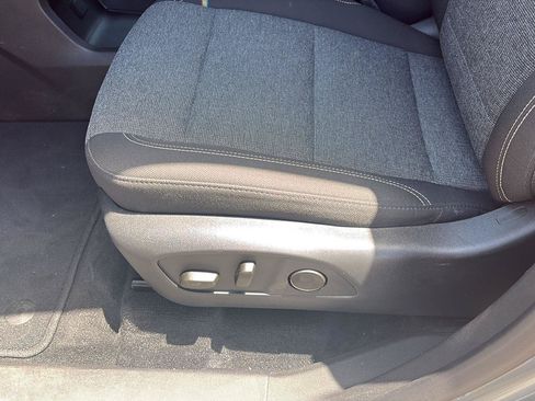 Used 2025 GMC Acadia Elevation AWD/4WD image 10