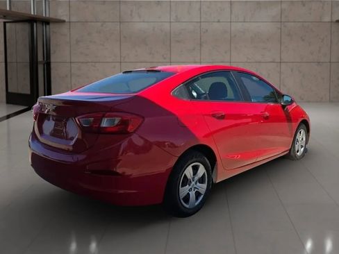 Used 2017 Chevrolet Cruze LS image 7