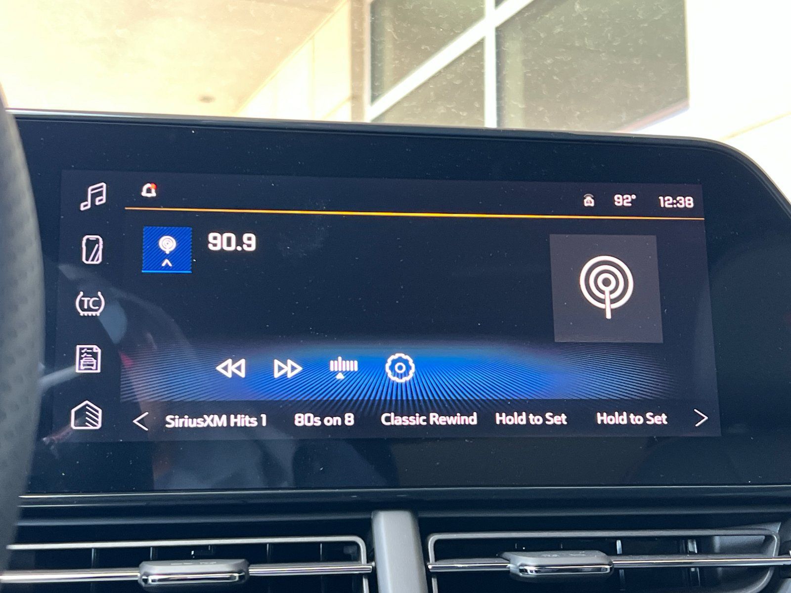 New 2026 Chevrolet Trax RS w/ Driver Confidence Package FWD image 18
