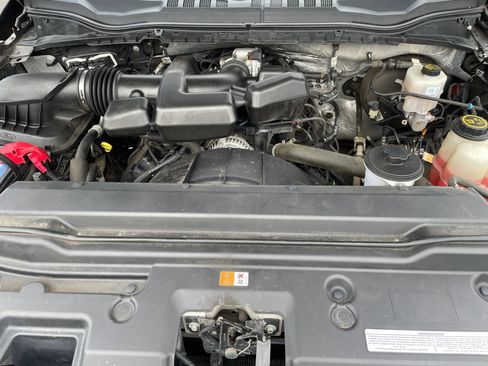 Used 2017 Ford F250 XL w/ Power Equipment Group AWD/4WD image 28