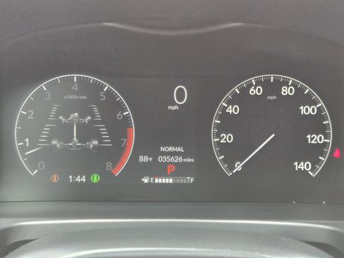 Certified 2025 Honda Pilot Touring image 12