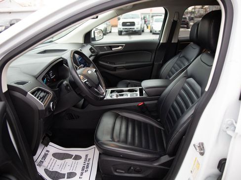 Used 2024 Ford Edge SEL image 21