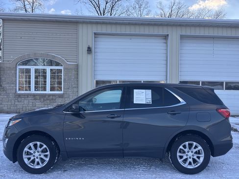 Used 2020 Chevrolet Equinox LT image 8