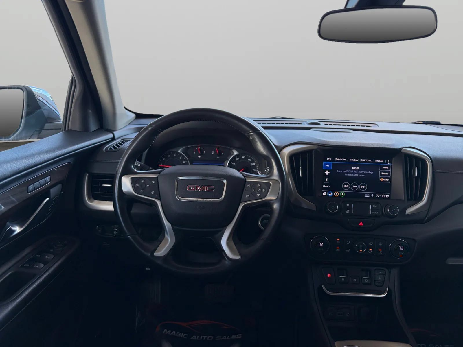 Used 2020 GMC Terrain Denali w/ Denali Premium Package AWD/4WD image 28
