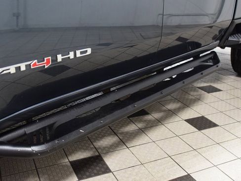 Used 2020 GMC Sierra 2500 AT4 w/ Technology Package image 22