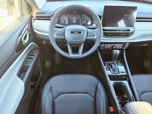 New 2026 Jeep Compass Limited image 10