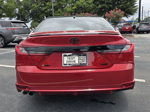Used 2025 Toyota Camry XSE FWD image 7