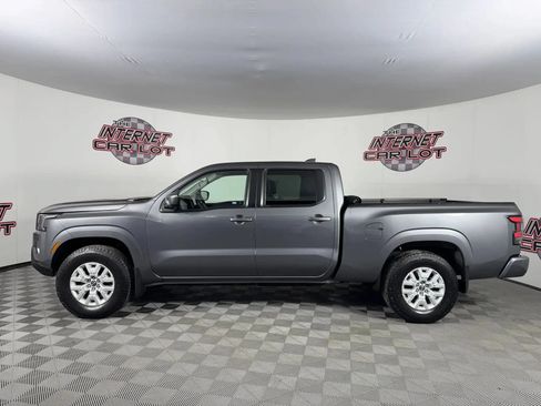 Used 2022 Nissan Frontier SV w/ Technology Package AWD/4WD image 4