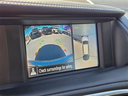 Used 2019 INFINITI QX30 w/ Cargo Package image 30