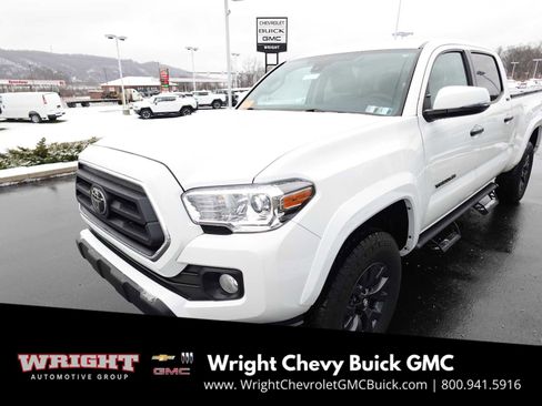 Used 2023 Toyota Tacoma SR5 image 8
