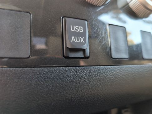 Used 2012 Toyota Tundra 2WD CrewMax w/ SR5 Pkg image 41