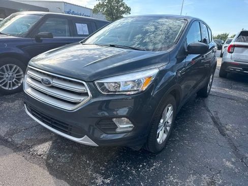 Used 2019 Ford Escape SE AWD/4WD image 1