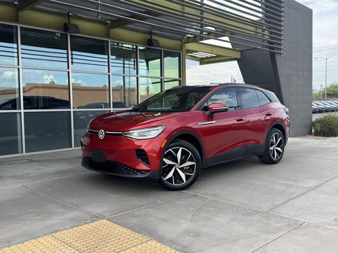 Used 2023 Volkswagen ID.4 Pro S image 1