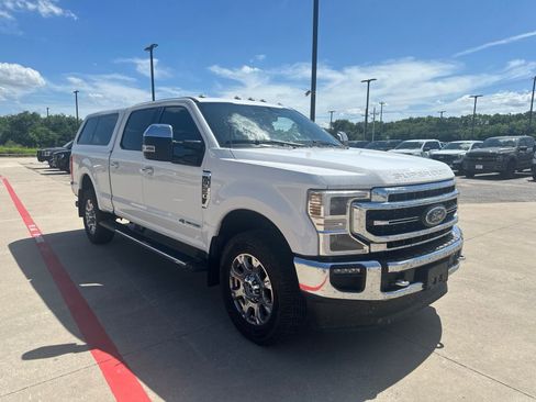 Used 2022 Ford F350 Lariat w/ Lariat Ultimate Package AWD/4WD image 8