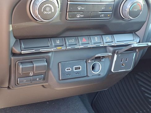 New 2026 Chevrolet Silverado 2500 Custom w/ Custom Convenience Package image 19