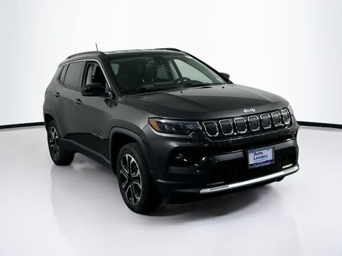 Used 2022 Jeep Compass Limited AWD/4WD image 3